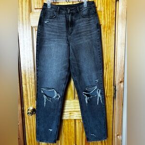 American Eagle Grey Distressed Jeans – Size 10 L – Gently Used